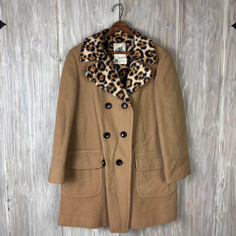 60s Women Camel Leopard Print Collar Double Breasted Wool Blend Coat VTG Climate